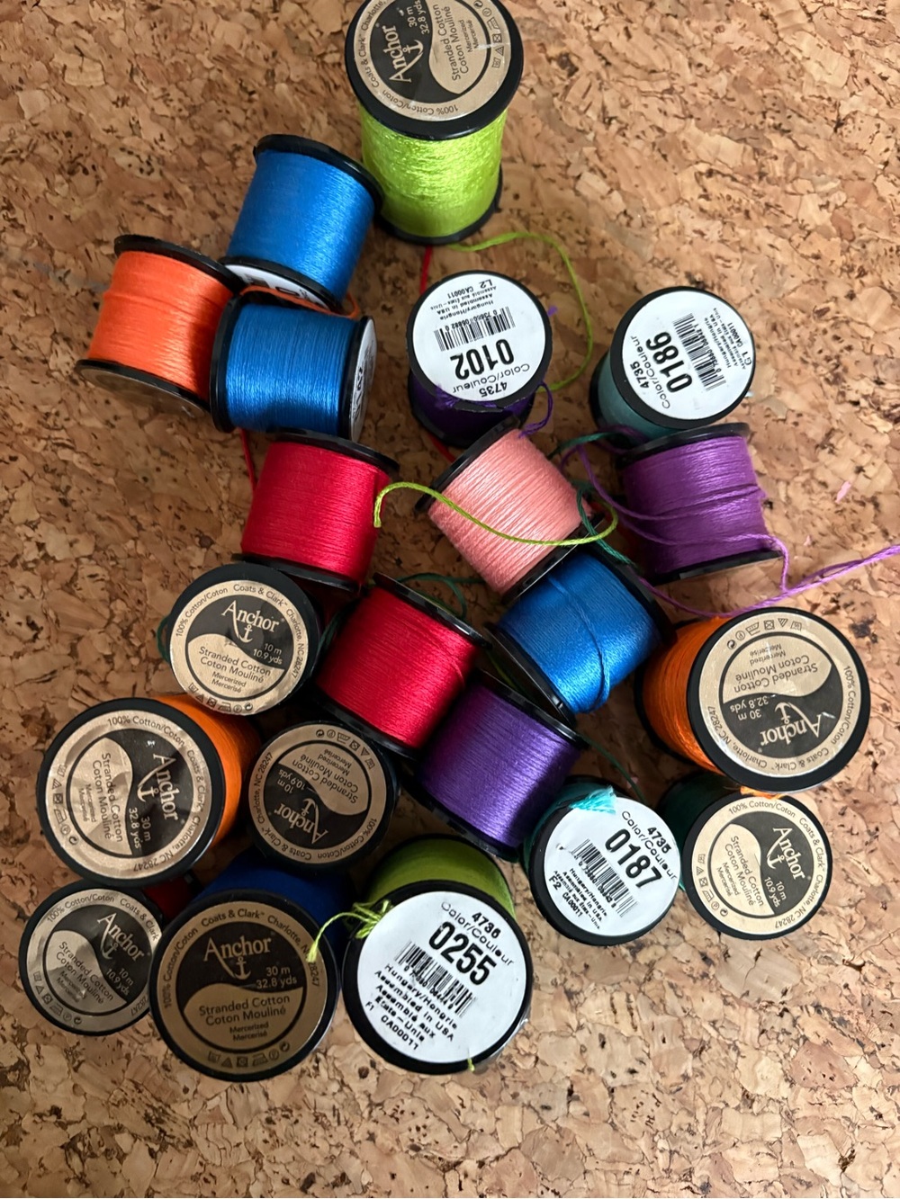 Multicolor cotton Thread Spool Set - Bright Assorted Colors - Picture 2 of 2